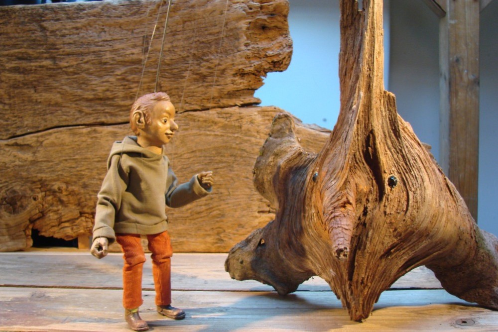 Divadlo b + Mittelpunkt Divadelní představení Malý pán – pro školy